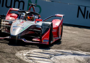 VIDEO: Wehrlein denied maiden Formula E win as battery dies at last corner