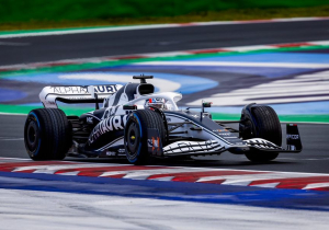 In beeld: gloednieuwe AT03 van AlphaTauri voor het eerst in actie