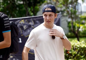 Lawson reveals 'frustration' in losing F1 seat amid Ricciardo return