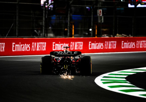 Derde vrije training Saoedi-Arabië: Ferrari en Red Bull gaan nek aan nek