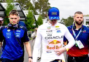 Russell domineert kwalificatie en pakt pole voor Sprint, Verstappen mijlenver achter