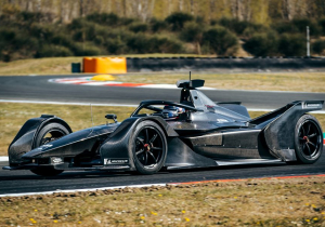 Mercedes confirms debut Formula E line-up