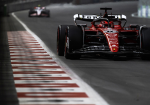 Ferrari sterk tijdens tweede training in Vegas: Leclerc en Sainz 1-2, Verstappen zesde