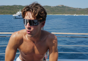 Verstappen se une a Antonelli, Russell y Wolff en el verano