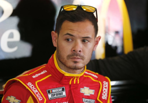 NASCAR-coureur ziet carrière in rook opgaan na racistische uitspraak