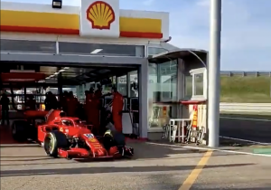 Bijzondere beelden uit Italië: Carlos Sainz maakt officiële Ferrari-debuut