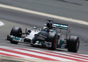 Mercedes 2014 rule change fear led to "idle mode" qualifying - Lowe