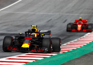 Räikkönen over touché met Verstappen: 'Kan gebeuren'