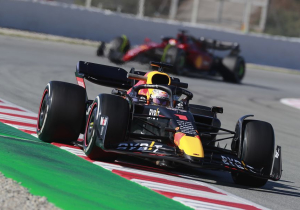 Verstappen nuchter over wereldtitel: "Als de auto snel genoeg is, weet ik zeker dat het kan"