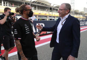 Hamilton wil schade beperken: "Niet de snelheid van Red Bull en Ferrari"