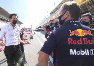 Wolff confronteert Horner aan de pitmuur: "Kom maar op met die hitte!"