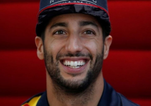 Ricciardo aast op zege in Abu Dhabi: "Denk dat het haalbaar is"