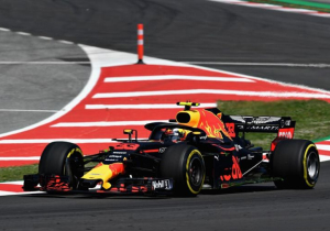 Verstappen heads three-team scrap for early Brazil dominance
