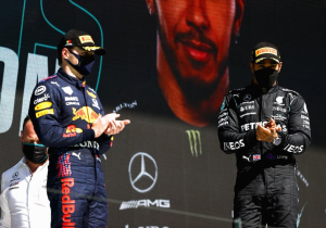 Hamilton: "Hoe kan ik de Lewis Hamilton van vorig jaar verslaan?"