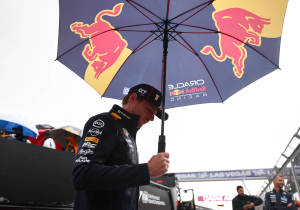 F1-fans tonen Verstappen in Mercedes-outfit op Spa-Francorchamps