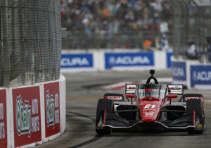 VeeKay over seizoensopener IndyCar: "Werd krap op het eind, maar het is precies gelukt"