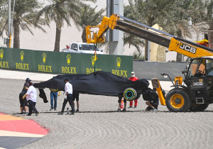Mercedes struggling to find "sweet spot" of new car rear - Hamilton