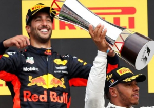 Daniel Ricciardo over Nederlandse fans: 'Ondanks uitvallen Max, bleven ze kijken'