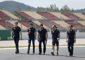 Verstappen heeft track walks niet nodig: "Lig liever een paar minuten langer in bed"