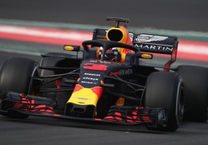 Horner baalt van Renault-motor: "Ik vind het zorgelijk"