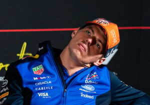 Verstappen onthult wat de doorslag gaat geven of hij ná 2030 nog F1 rijdt
