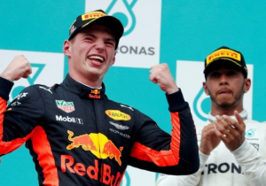 Britse journalist Kevin Eason: "Mercedes is op weg om Verstappen te contracteren"