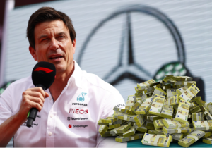 Toto Wolff announces huge new Mercedes contract