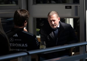'Verstappen wilde salaris inleveren bij Mercedes: Wolff wijst hem toch af'