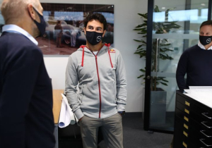 Pérez vergat portemonnee bij Horner thuis: 'Belde me een paar dagen later op'