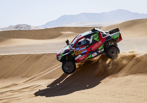 Dakar 2025: Al Rajhi leidt loodzware 48-uursetappe, Nederlanders rijden richting top vijf