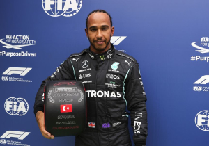 Hamilton in 'best form of season' after dominant qualifying - Horner