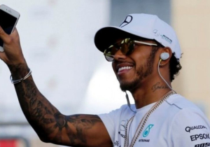 Hamilton: Mercedes 'raised the bar' in 2017