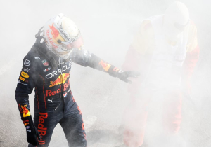 Verstappen na pijnlijke uitvalbeurt in Australië: "Het is heel slecht"