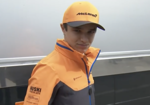 Norris haalt duizenden dollars op voor strijd tegen Corona