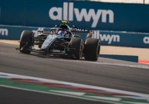 Antonelli wint in Texas maar is nog nét niet kampioen, Verstappen verslagen door Leclerc