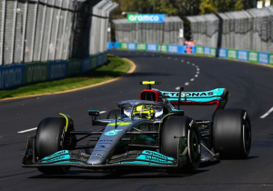 Hamilton concerned by lack of progress from Mercedes changes