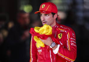 Sainz agreement with new F1 team 'locked in' for 2025