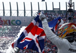 Personeel Mercedes bedreigd met pistolen bij verlaten circuit