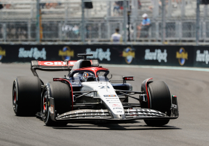 De Vries op jacht naar punten vanaf P15: 'Hoop te kunnen profiteren van fouten voorin'