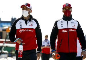 Kubica zet zichzelf niet bovenaan de ladder in hete strijd om stoeltje: "Ik word oud!"