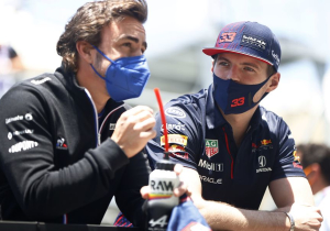 Alonso verklaart achterstand van Alpine op Red Bull