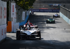 Rome E-Prix: Evans verslaat Cassidy na race gedomineerd door enorme crash