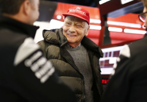 Lauda no longer setting date for F1 return