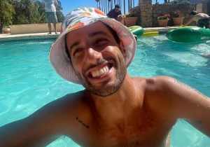 In beeld: check hier hoe de coureurs genieten van welverdiende vakantie