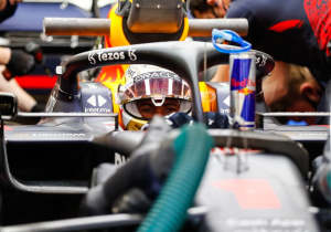 Verstappen tevreden over eerste testdag: "Alles werkte prima vandaag"