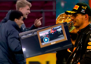 Ajax- en AZ-spelers zien hoe Verstappen wereldkampioen wordt in Abu Dhabi