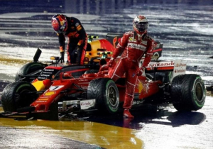 Jos Verstappen: 'Wedstrijdleiding durft Vettel niet te straffen in verband met mogelijke titel'