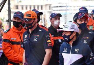 Tsunoda duidelijk: "Verstappen is de beste coureur van de huidige grid"