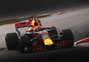 Verstappen schuift nog plekje naar voren
