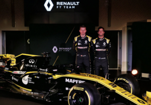 'Renault cancelde vakanties om Ricciardo de beste auto te geven'